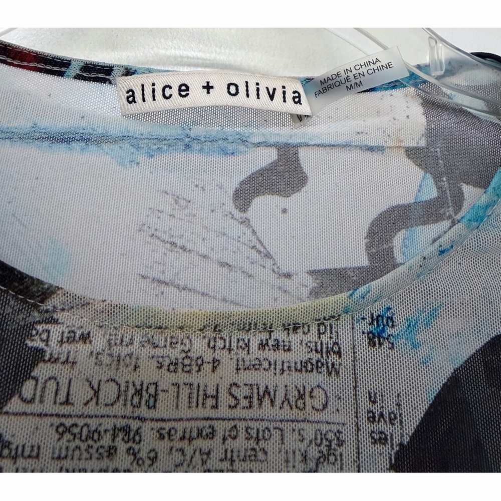Alice + Olivia x Basquiat Delaina Mesh Top T Shirt Tee Confidential Collage M - Picture 3 of 10